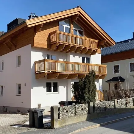 In Zell Am Near Slopes شاليه