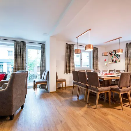 Шале In Zell Am Near Slopes Фуш-ан-дер-Гросглокнерштрассе