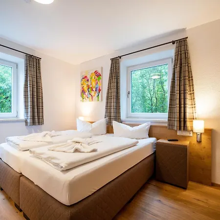 In Zell Am Near Slopes * Фуш-ан-дер-Гросглокнерштрассе