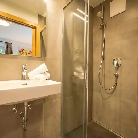 In Zell Am Near Slopes * Фуш-ан-дер-Гросглокнерштрассе