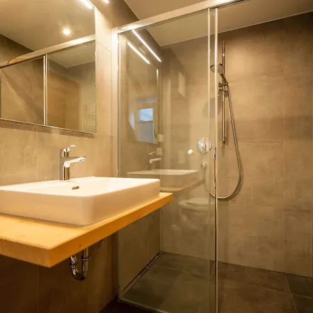 Шале In Zell Am Near Slopes Фуш-ан-дер-Гросглокнерштрассе